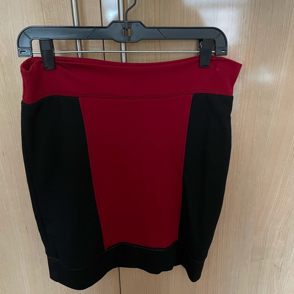 Black and red mini skirt